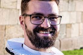 I skolen fik jeg ofte skæld ud, fordi jeg kiggede mere ud ad vinduet end  ned i bøgerne. Det hjalp ikke«