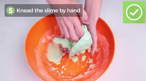 Next, add in a few drops of food coloring and stir well. 3 Ways To Make Slime With Shampoo Wikihow