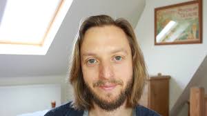 Voice Coach Ashley Howard Offers Speech Coaching & Voice Lessons