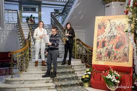 Am absolvit liceul asta* si rad cu lacrimi cand vad comentariile. ColindÄƒtori La ReÈ™edinÈ›a MitropolitanÄƒ Trio Vocal Instrumental Colegiul De ArtÄƒ Octav BÄƒncilÄƒ IaÈ™i Doxologia