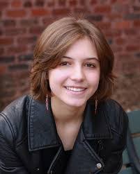 Emma Henley's Instagram, Twitter & Facebook