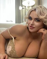 Olyria Roy в X: „Follow me 💖 Thank you t.co2PEWuWrCEk  t.coYfzGNHkImb“  X