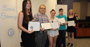 ACC presents 2023-24 academic awards to students