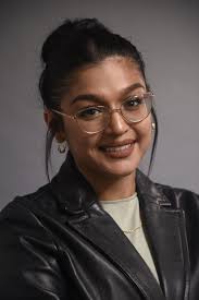 Mariana Corona Sabeniano leads Metro Edge young professionals group