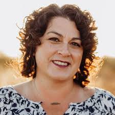 Heather Penrose's Instagram, Twitter & Facebook