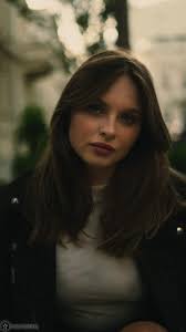 Please help Astella win fan favorite by liking her original photo.