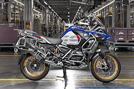 bmw r 1250 gs adventure na instagramu posted withregram bmwplantberlin die bmw r 1250 gs adve bmw motorcycle adventure bmw motorcycles adventure bike