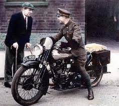 te lawrence aka lawrence of arabia brough superior belstaff circa 1930 ベスパ 名車 バイク