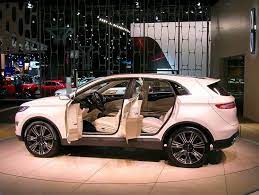 Pin By Kaunda Smith On Lincoln C Concept Lincoln Cars Lincoln Mkc Lincoln Motor Company