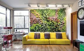 Selain itu, taman vertikal juga banyak diaplikasikan pada desain rumah minimalis dan hunian sempit yang tidak memiliki area lapang untuk sebuah taman. Rumah Tampak Sejuk Berikut 8 Inspirasi Taman Vertikal Di Dalam R