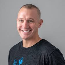 Andrew Pease's Instagram, Twitter & Facebook