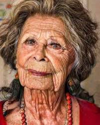 Sophia Loren Is Now Almost 90 How She Lives Is Sad, Try Not To Gasp