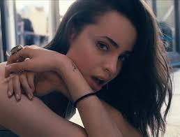 Cassie Camera Test BTS. The day she was born 💜@thisislizallen