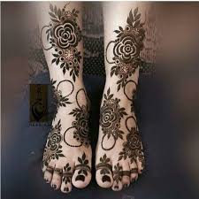 Beautiful Flower Henna Designs For Feet And Legs Mehndi Designs 2018 Mehndi Designs Khafif Mehndi Design