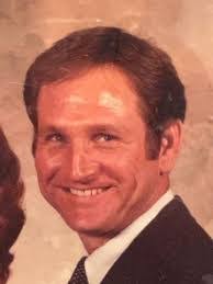 Everett Madden's Instagram, Twitter & Facebook