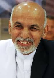 پلار يې په شاهي دوره کې په بېلابېلو لوړو دولتي. Ahmad F Samin Auf Twitter Ø§ÙŠ Ú©Ø§Ø´ Ø§Ø´Ø±Ù ØºÙ†ÙŠ ØªÙˆÙ„Ø¯ Ù†Ù…ÙŠ Ø´Ø¯ Happy Birthday