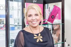 Launched in 2010, the company's core offering is individually customized hai. Robert E Lee Salon Hair Salon In Docklands London Treatwell