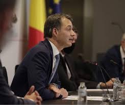 Pour aider nos frères et sœurs durant cette crise, le comité de la filiale de colombie a mis en place cinq comités de secours (drc). Voyages Horeca Bulle Sociale Le Resume Du Codeco De Ce 4 Juin Television Locale De La Region Du Centre Antennecentre