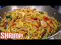 You can use chicken instead of shrimp, or even both for a delicious mix. Shrimp Chow Mein Recipe Easy Chinese Stir Fry Youtube