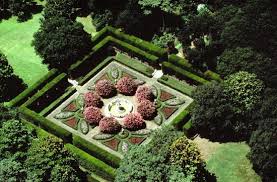 Elizabethan Gardens Formal Gardens Beautiful Gardens Garden Pictures