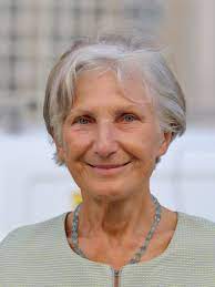 She registered as an independent candidate at the 2016 presidential election and came in third position. Irmgard Griss Wikipedia