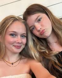 Hey! My name is Carlee Smith and I am from Arlington tn. I plan