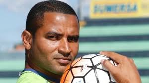 Poder hacer historia me emociona”