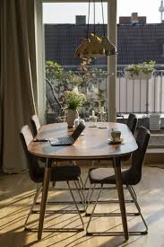 Den Edelweiss Ausziehbare Esstisch In Walnuss Und Schwarz Kombiniert Made Kundin Sophie Mit Goldenen Hangeleuc Ausziehtisch Ikea Wohnzimmer Esstisch Ausziehbar