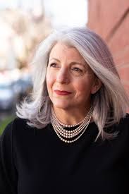 Going Gray and Maintaining it... My Way