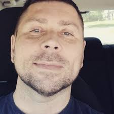 Daniel Sproul's Instagram, Twitter & Facebook