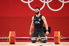 Il siciliano pizzolato, che sarà impegnato nella categoria fino a 81 kg, si presenta ai. Xis2bb1bf6qrdm