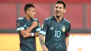 El juego de la selección argentina con una pelota de fútbol americano. Las 10 Razones De Messi Para Ser Feliz En La Seleccion Argentina