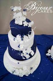 What to do with royal blue and silver? Best Wedding Cakes Royal Blue Navy 68 Ideas Silver Wedding Cake Wedding Cakes Blue Cool Wedding Cakes