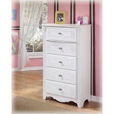 This full or twin set from signature design by ashley has an astonishingly graceful look that's just right for any young girl. B188 46 Ashley Furniture Exquisite White Five Drawer Chest