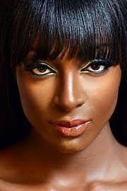 Sharay Smith's Instagram, Twitter & Facebook