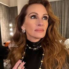 I'm giving out my son's MacBook to someone in need who can't afford it. so  I decided to Give it Out! Text me right now if you are interested