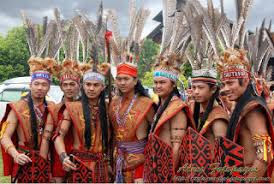 Masyarakat india merupakan etnik ketiga terbesar di malaysia dan juga salah satu kaum yang telah menyumbang ke arah pembentukan sebuah masyarakat majmuk di negara kita. Adat Tradisi Kaum Murut Di Keningau Sabah