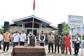 Contextual translation of ikan haruan tasik into english. Cegah Karhutla Gubri Resmikan Kantor Upt Kph Tasik Besar Serkap Resort Dosan Kabupaten Siak Berita Website Resmi Pemerintah Provinsi Riau