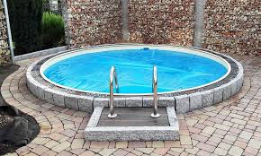 Poolakademie De Bauen Sie Ihren Pool Selbst Wir Helfen Ihnen Dabei Gartenpools Pool Fur Kleinen Garten Hallenbad