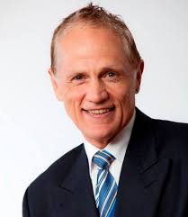 How long are the replays available and can we obtain transcripts of the  chats that are part of the replays?