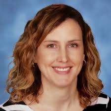 Andrea Hinman's Instagram, Twitter & Facebook