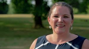 Eileen Jelinski's Instagram, Twitter & Facebook