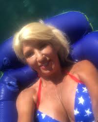 A nice relaxing day before the BBQ. #ladyvalor #memorialdayweekend