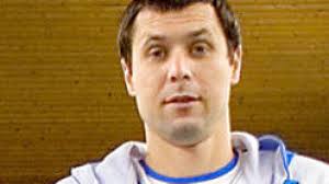 Der Zweite spielt gegen den Ersten