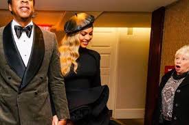 Resultado de imagen para Grammy awards 2018 hours ago