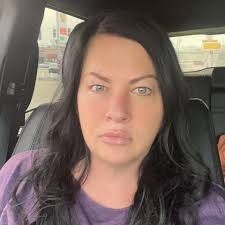 Donating pet supplies to Muncie families in need