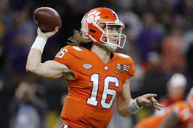 Mac jones lands with a historic franchise steeped in quarterback tradition, while justin fields falls and kyle trask and zach wilson slip to second round. Nfl Draft 2021 Early Mock For Trevor Lawrence Justin Fields More Top Qbs Bleacher Report Latest News Videos And Highlights