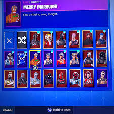 What made this skin so rare was the fact that it was only available for such a limited time, which is completely understandable given the theme that surrounds it. Bundle Fortnite Account With Gingerbread Man Ingame Gegenstande Gameflip