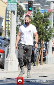 Shia Labeouf Sports A Beard And Military Boots Out On La Brea Avenue Mens Clothing Styles Military Fashion Mens Outfits