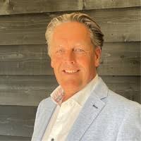 400+ "Hulsebosch" profiles